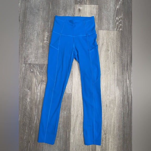 Lululemon Fast and Free High-Rise Crop 23” size 0 
Poolside - Picture 12 of 14